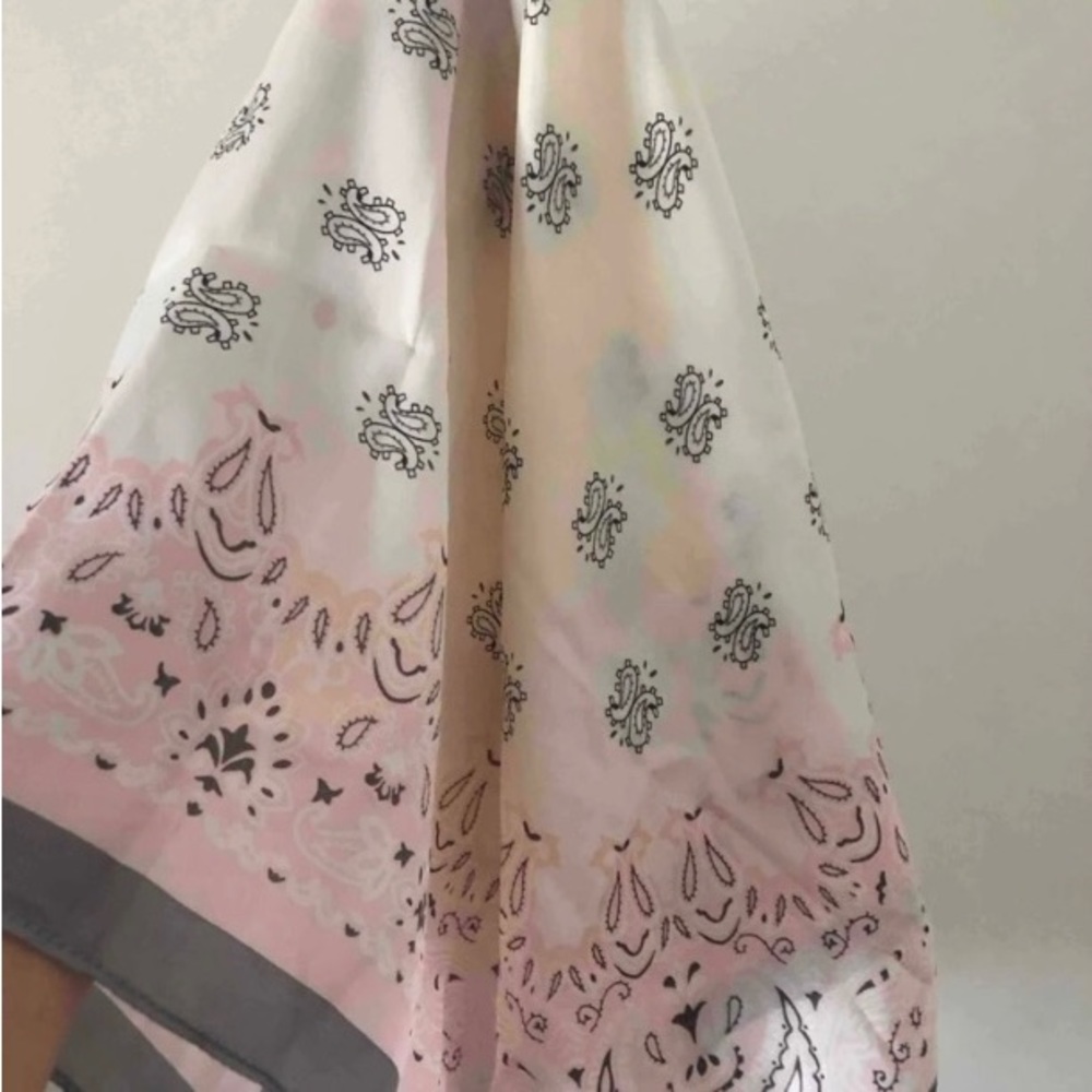 Summer scarf, so soft and beautiful bandanna😍